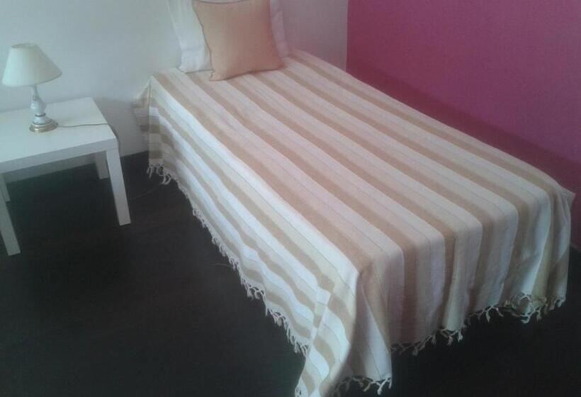 غرفة قياسية, Casas Vale Martinho