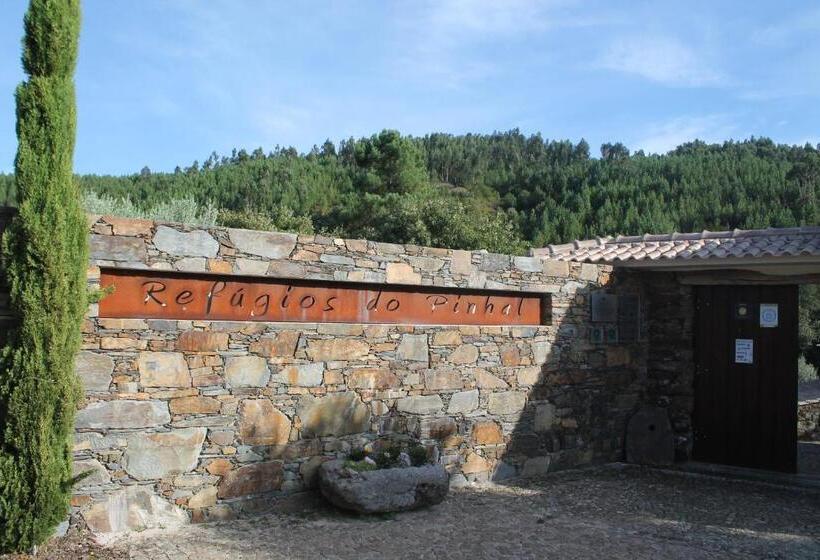 Номер Стандарт, Refúgios Do Pinhal