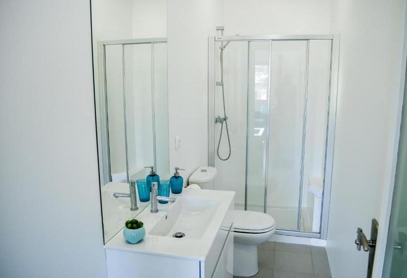 スタンダードスタジオ, A Casa Del Rei