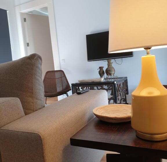 جناح مزود بجاكوزى, Casa De São Bento St Benedict House