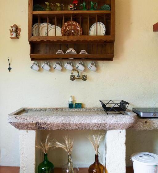 סטודיו משפחתי, Casa Mindela Farmhouse