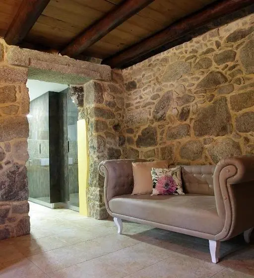 Deluxe-villa 1 Makuuhuone, Encosta Dos Túneis Turismo E Lazer