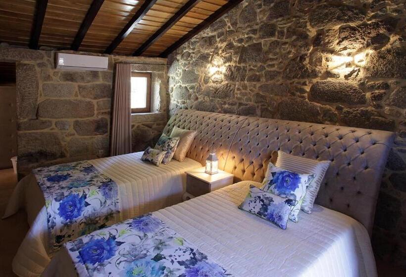 디럭스 룸, Encosta Dos Túneis   Turismo E Lazer