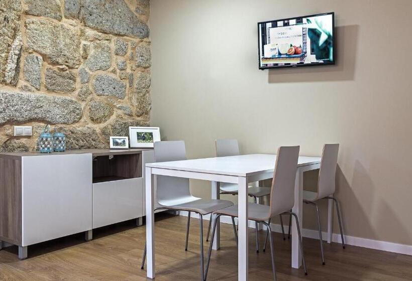 공동 객실, Encosta Dos Túneis   Turismo E Lazer