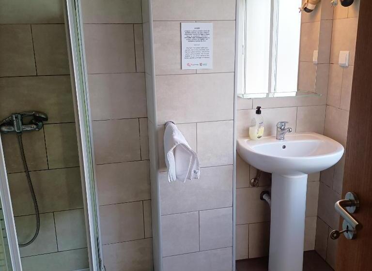 Номер Стандарт, Good Vibes  Lagos Guesthouse