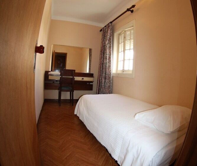 Quarto Triplo Standart, Residencial Sol