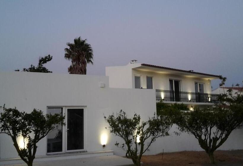 غرفة سوبيريور, Vila Louro