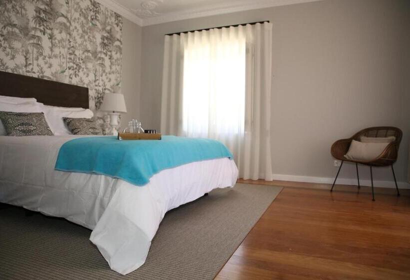 غرفة سوبيريور, Vila Louro