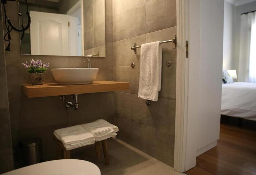 Номер Economy, Vila Louro