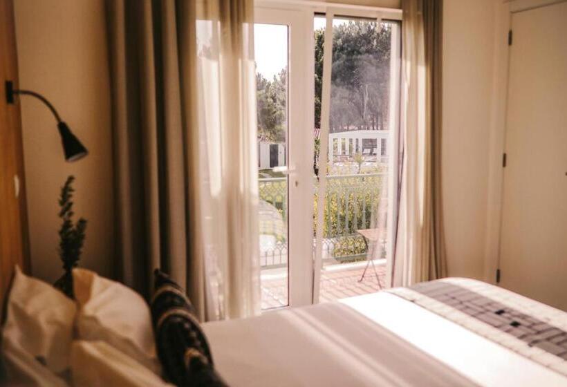 غرفة سوبيريور عائلية, Vila Louro