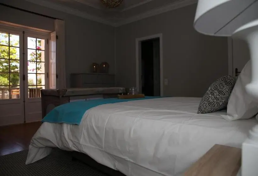 スーペリアールーム, Vila Louro