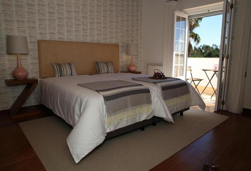 غرفة سوبيريور, Vila Louro