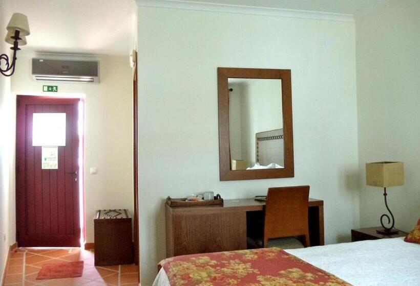 スタンダードルーム, Casa Do Largo Golegã Turismo De Habitação