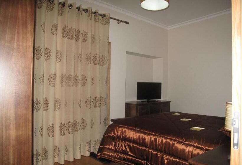 חדר סטנדרט מותאם לאדם עם מוגבלויות, Cantinho Da Estrela