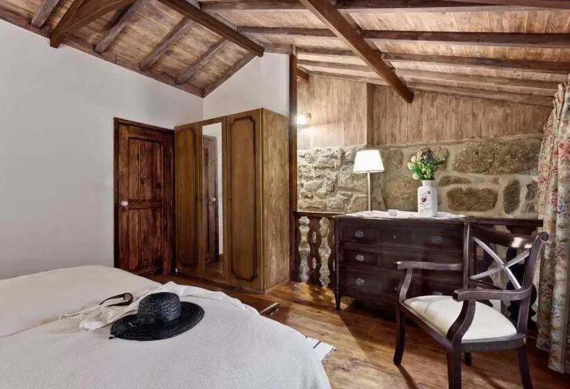 スイート, Casa De Louredo