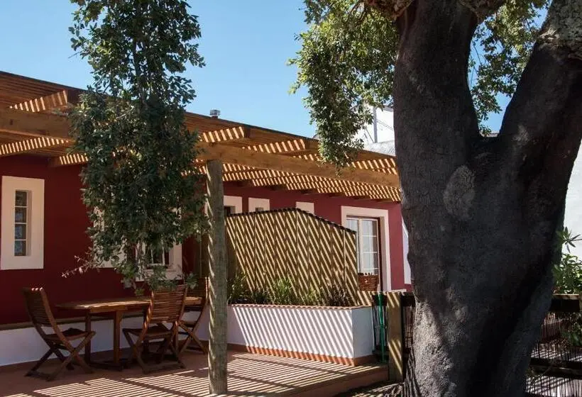 スタンダードスタジオ, Herdade Das Barradas Da Serra