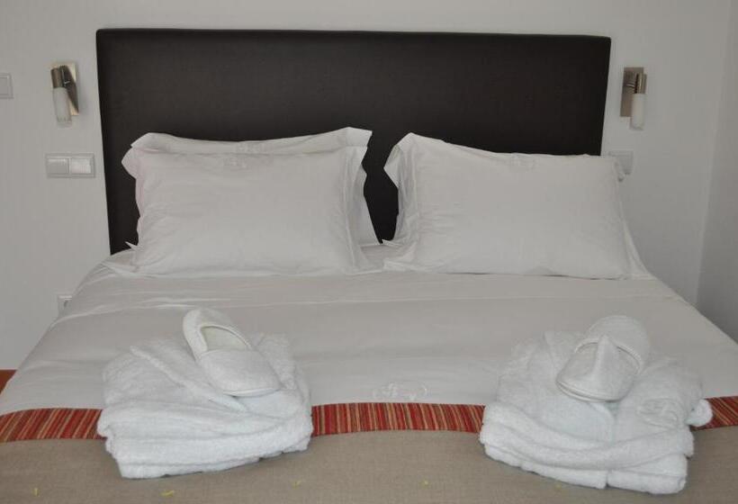 标准间, Horta Da Vila