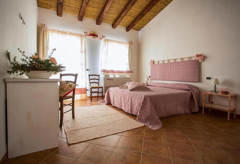 غرفة قياسية, Villamarina Garden Relais