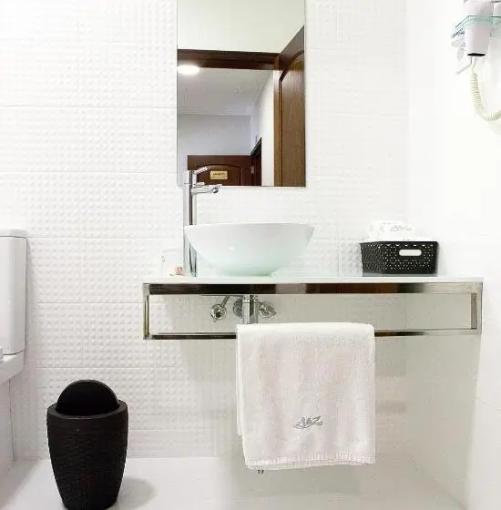مجموعه ویستا شهر, Guest House A&z
