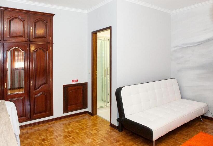 مجموعه ویستا شهر, Guest House A&z