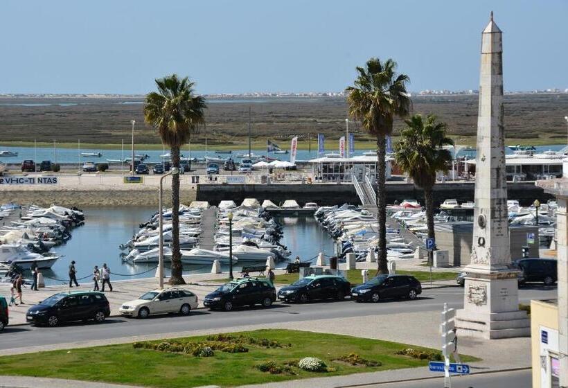 اتاق استاندارد سه نفره, Residencial A Doca