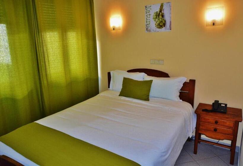 Classic room with balcony, Residencial A Doca