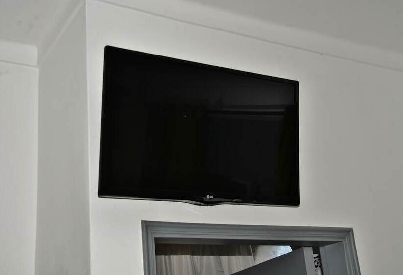 اتاق استاندارد سه نفره, Residencial A Doca