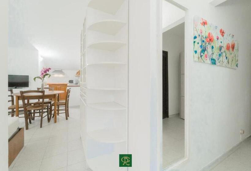 침실 1개 아파트, Albatros