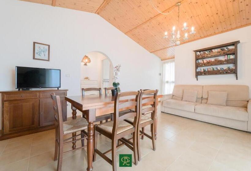 침실 2개 아파트, Albatros