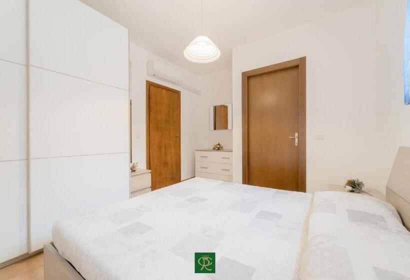 침실 2개 주택, Albatros