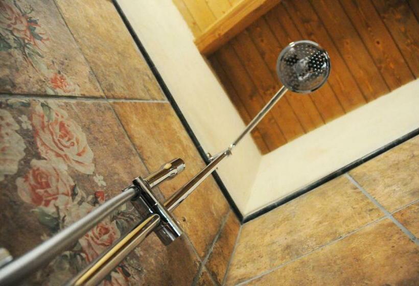 Четырехместный Номер Стандарт, Agriturismo Magnarosa