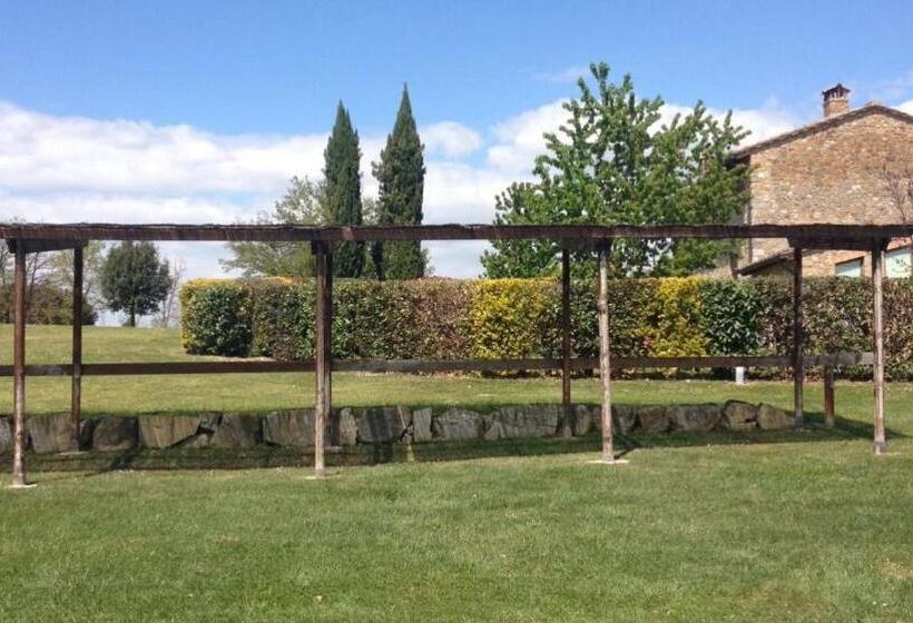 غرفة قياسية, Private Room In Small Medieval Borgo