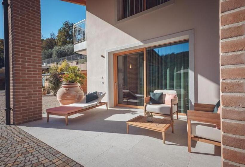 プールビュースイート, Agriturismo La Pertica