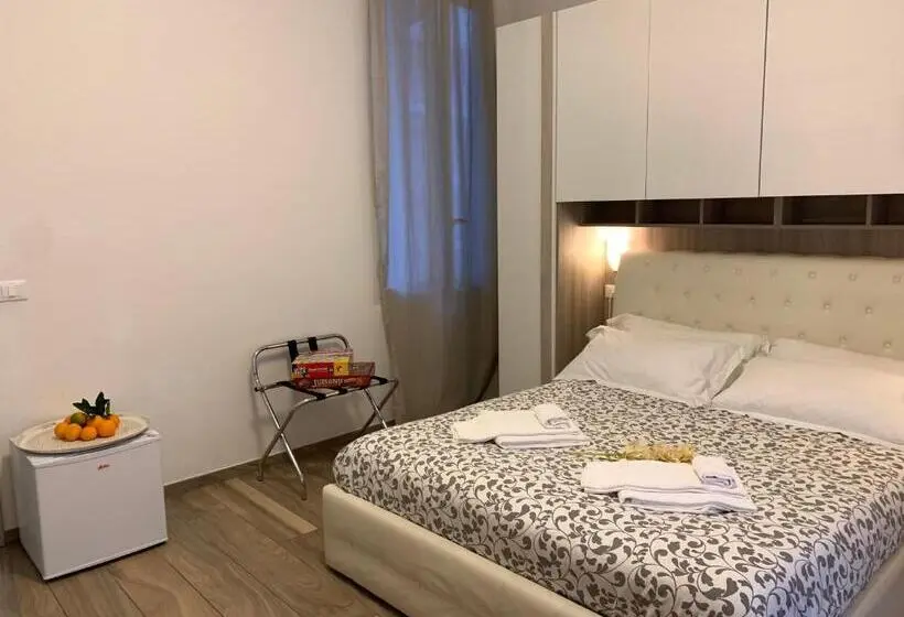 Standard Triple Room with Terrace, Affittacamere Il Borgo