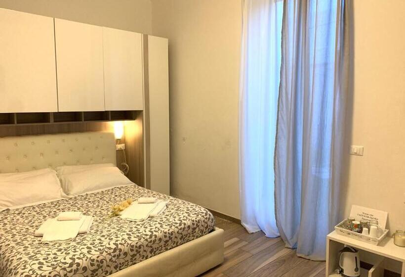 Standard Triple Room with Terrace, Affittacamere Il Borgo