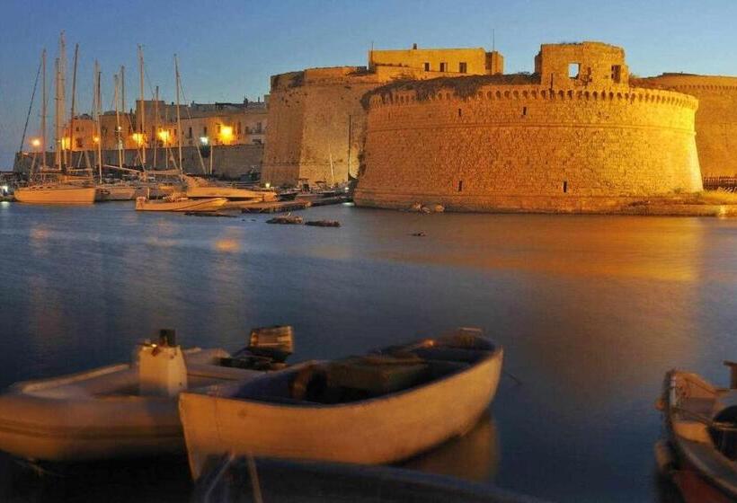 Апартаменты 1 Спальня Вид на Море, Luxury Residence Gallipoli