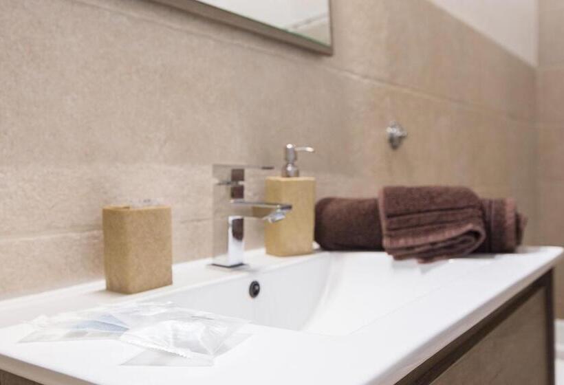 디럭스 룸 도시 전망, Suite Cagliaritane Notti In Centro