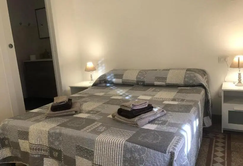 اتاق استاندارد, Suite Cagliaritane Notti In Centro
