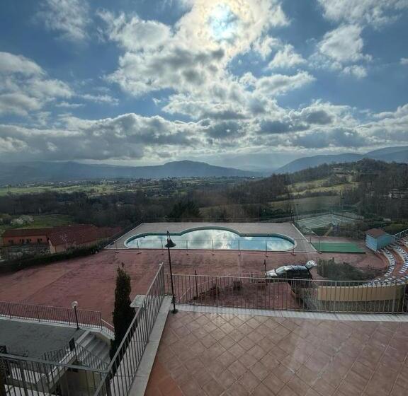 带1个卧室带泳池的公寓, Residenza Vallefiorita