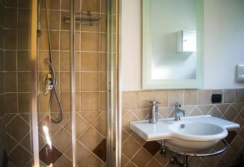 Standard Kolmen Hengen Huone, Agriturismo Murikè