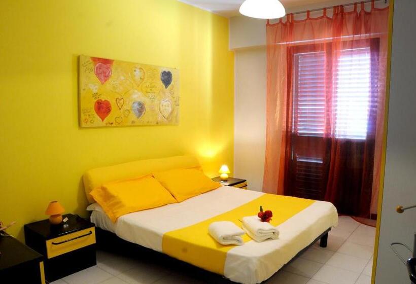 海の見える1ベッドルームアパートメント, La Baia Di Nettuno Il Gatto E La Volpe