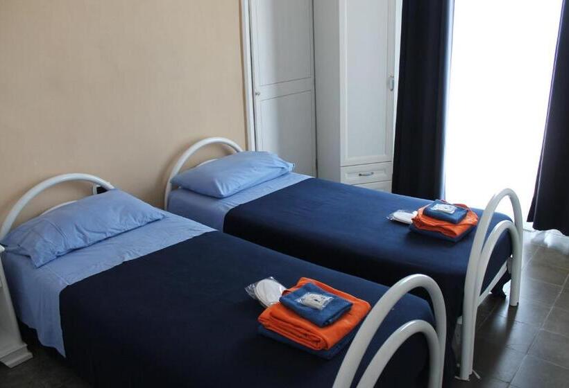 Standard room with outdoor bath, B&b Stella Marina