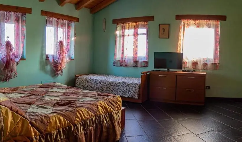 スタンダードトリプルルーム, Agriturismo Casa Casoni