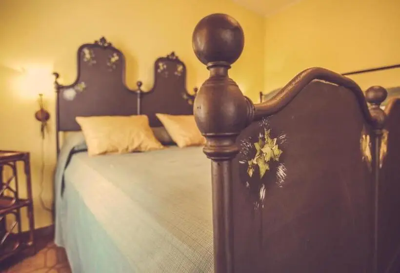 اتاق استاندارد چهار تخته, Agriturismo I Surì Asti