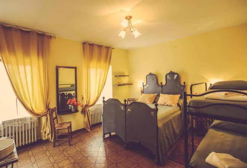 Quarto Quádruplo Standard, Agriturismo I Surì Asti