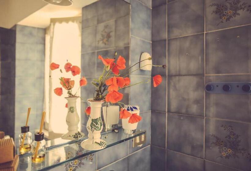 Quarto Quádruplo Standard, Agriturismo I Surì Asti