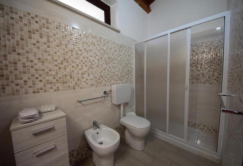 スタンダードトリプルルーム, Il Veliero