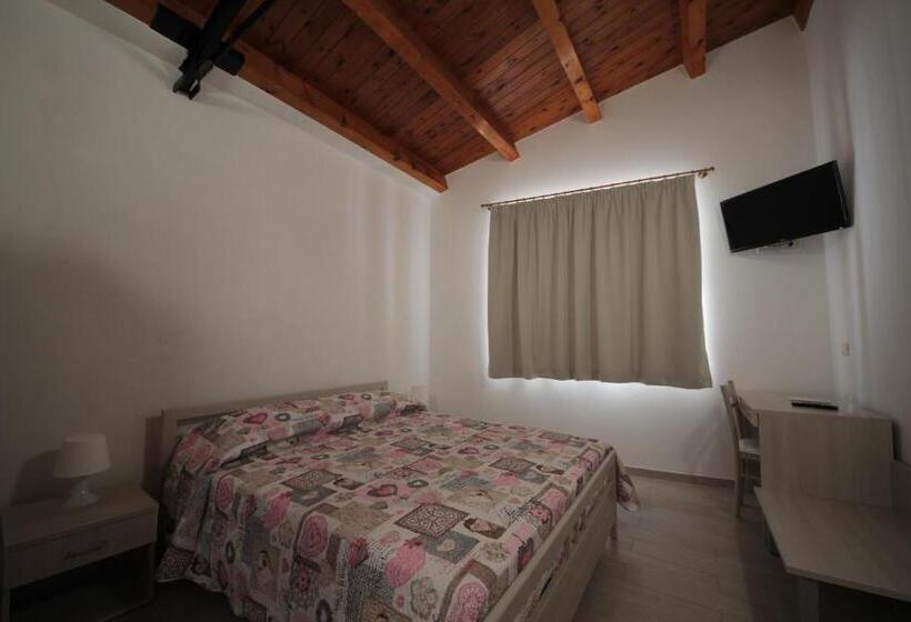 スーペリアールーム, Il Veliero