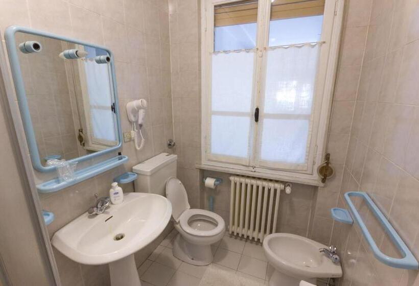 غرفة ديلوكس فردية, Ristorante Buasca