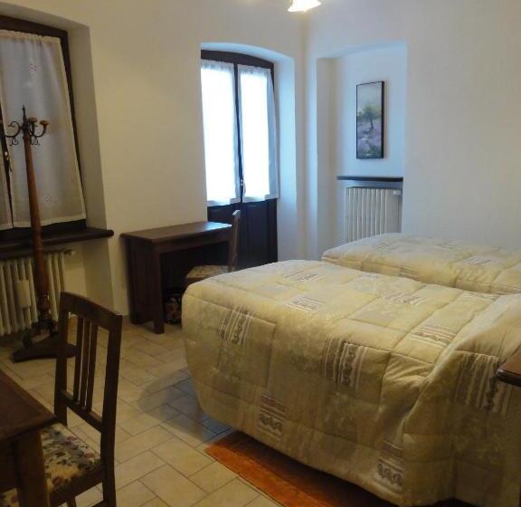 Standard room with outdoor bath, Ristorante Buasca